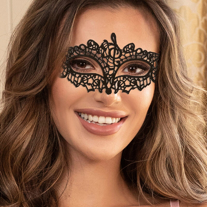 QUEEN LINGERIE - BLACK LACE MASK MODEL 2