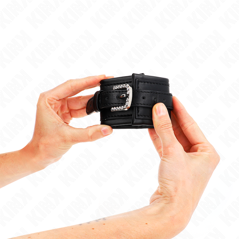 KINK - ALGEMAS DE PULSO COM FIVELA DE STRASS PRETAS AJUSTÁVEIS 25-32 CM X 5,5 CM