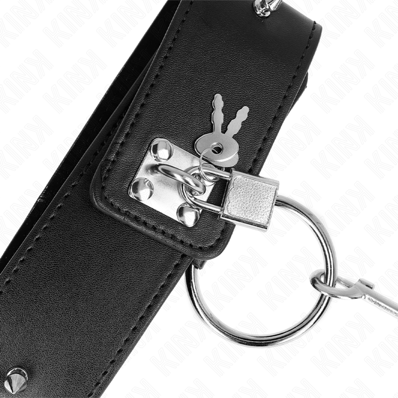 KINK - COLAR 65 CM COM CORREIA E TACHAS PRATEADAS MODELO 2 AJUSTÁVEL 36-43 CM X 5 CM