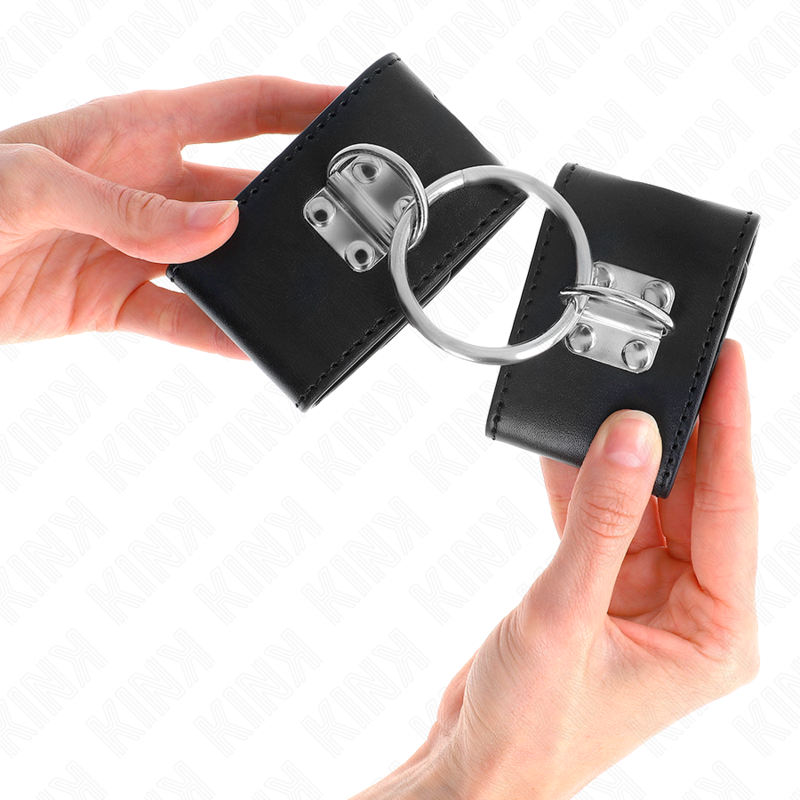 KINK - ALGEMAS DE PULSO FIXAS COM FECHO DE ARGOLA E CADEADO, PRETAS, AJUSTÁVEIS DE 16 A 23 CM X 5,5 CM