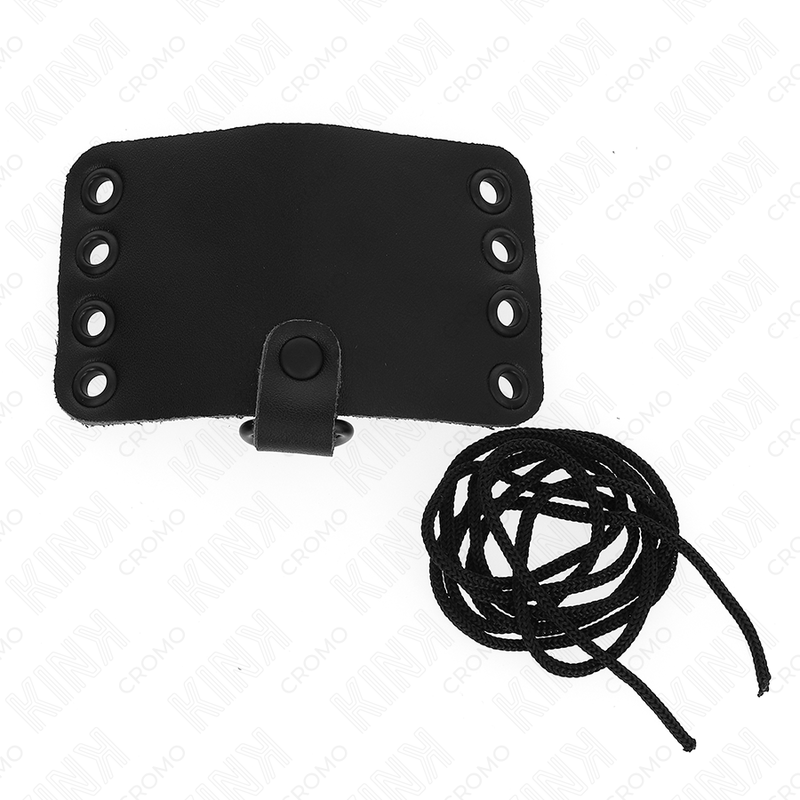 KINK - ANEL PENIANO EM COURO COM FECHO DE CADARÇO E CORDÕES