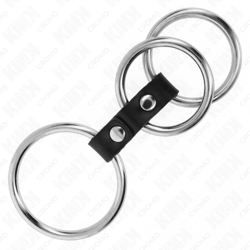 KINK - ANEL PENIANO TRIPLO EM METAL DE 3,7 CM A 5 CM LIGADO COM COURO